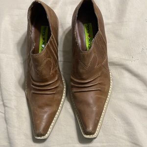 used shoes good shape